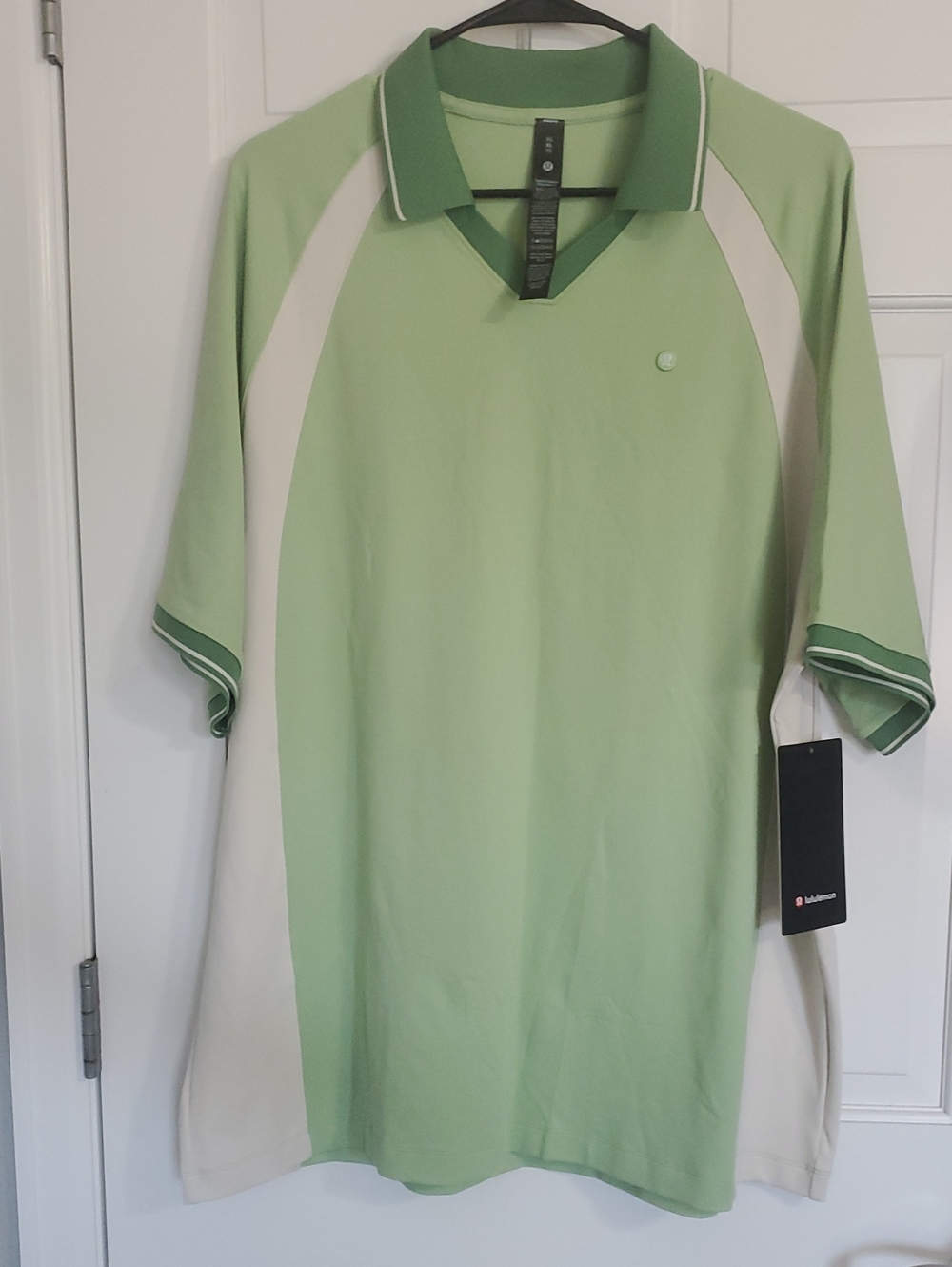 NWT Lululemon UV-Protective Relaxed Fit Golf Polo Shirt Mens XL Kale Crush/Ivory